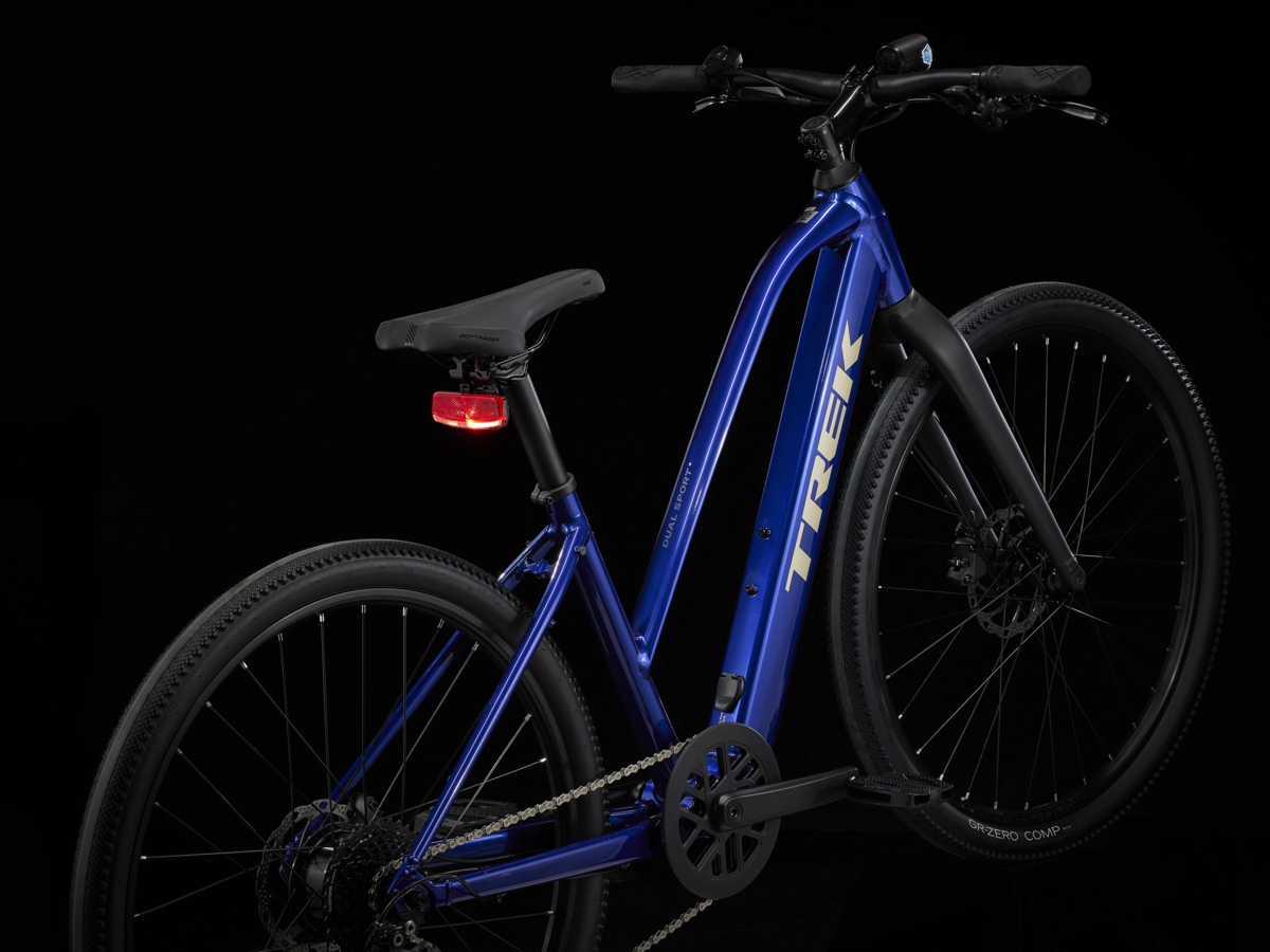 Trek Dual Sport+ 2 Stagger