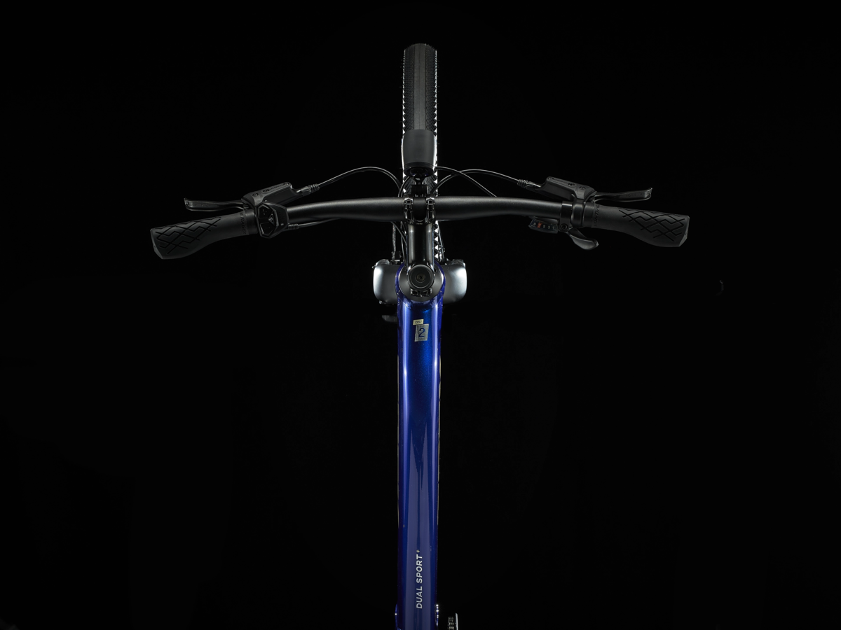Trek Dual Sport+ 2 Stagger